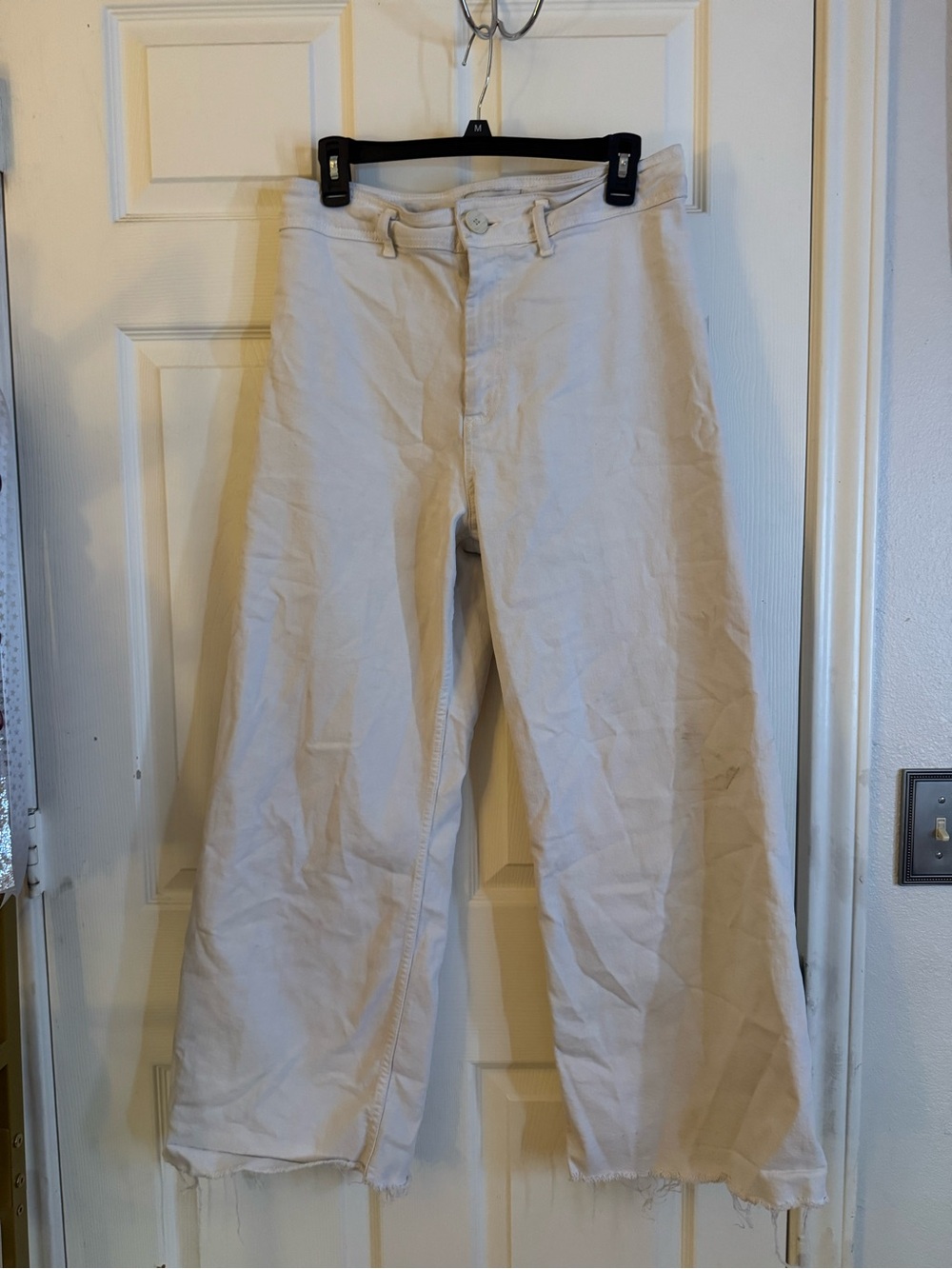 Zara High-Rise Wide-Leg Jeans in Off-White